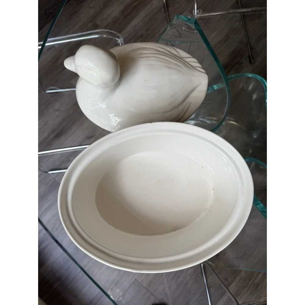 Vintage‎ French Chef Gourmet Cookware Duck on Basket Nest Covered Casserole Dish